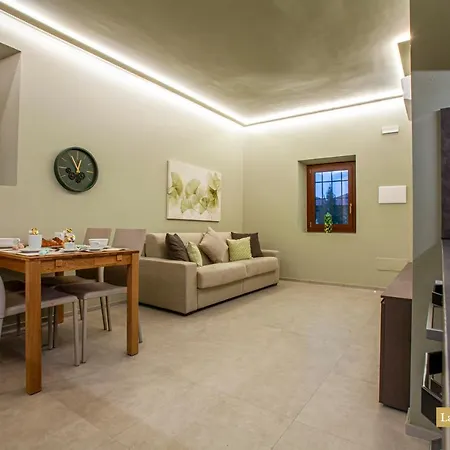 Suite Apartment Smeraldo Apartamento *